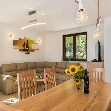 Apartman In Ravni/istrien 35554